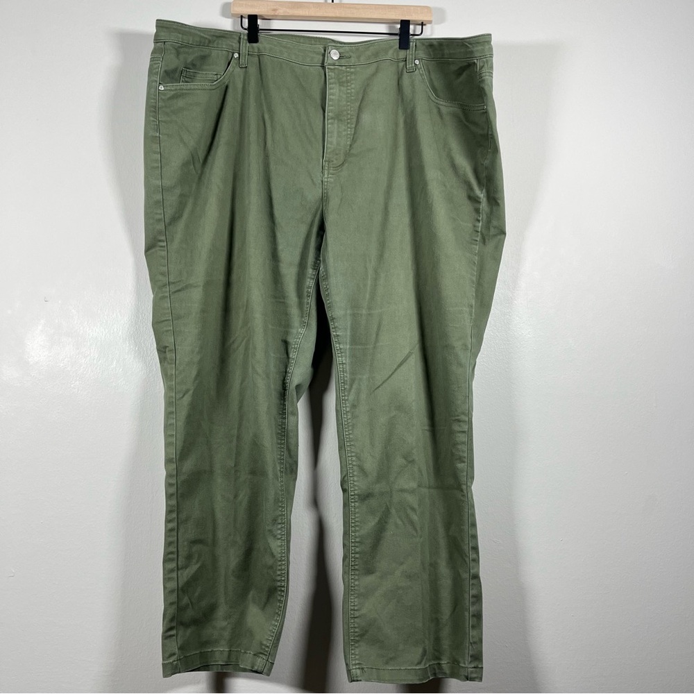 Catherines Green Chinos with Straight-Cut Legs Women’s Plus Size 30W